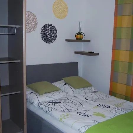 Ferienwohnung Schulz 아파트 베르트하임